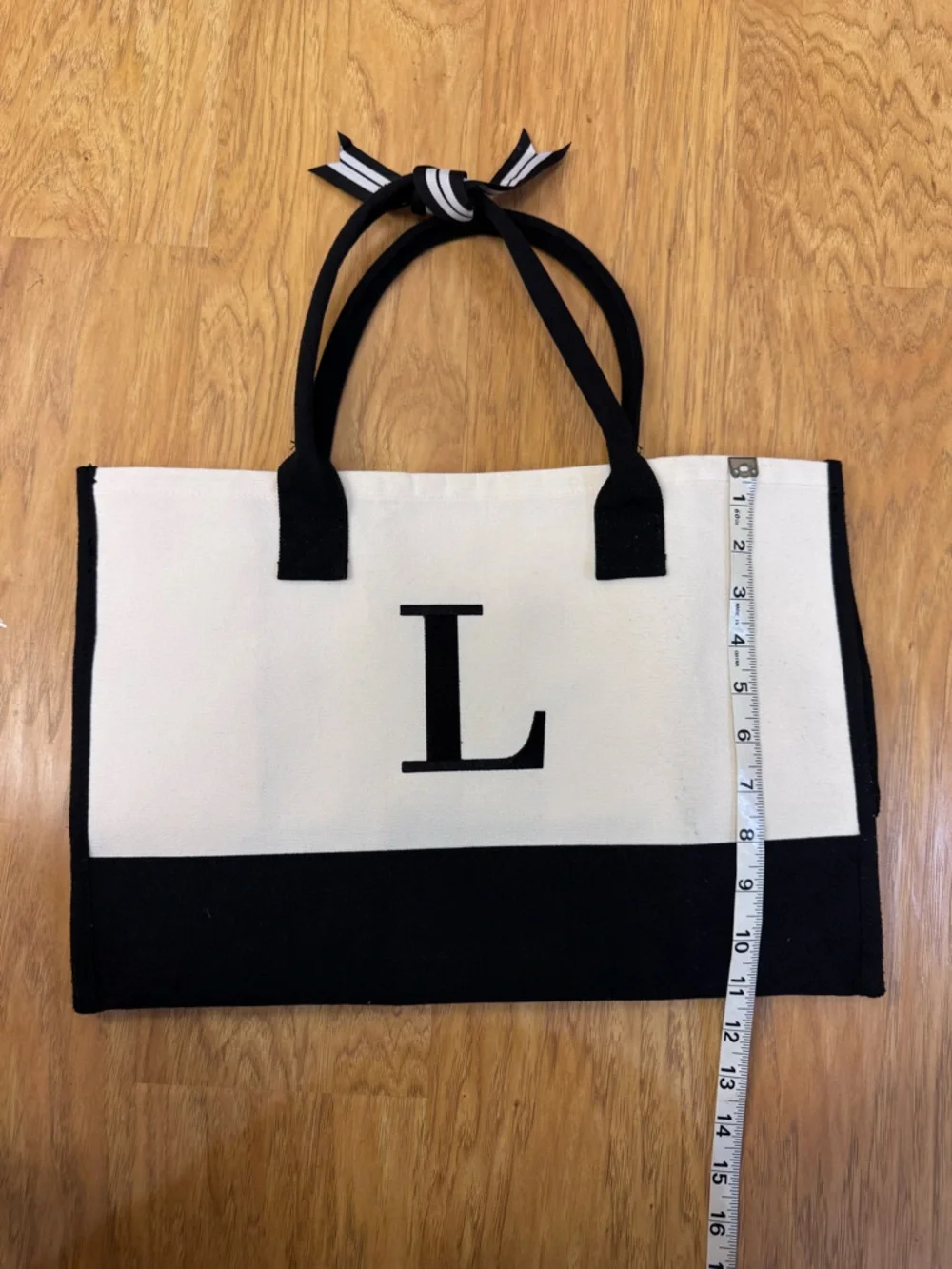 L Initial Canvas Tote